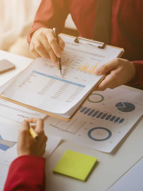TP4 Advisors Account Controller Services